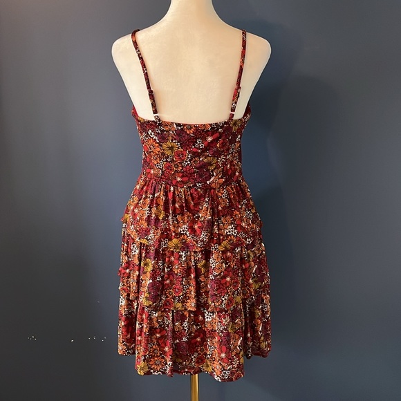 By & by burgandy red floral, spaghetti strap, tiered dress - Picture 2 of 10